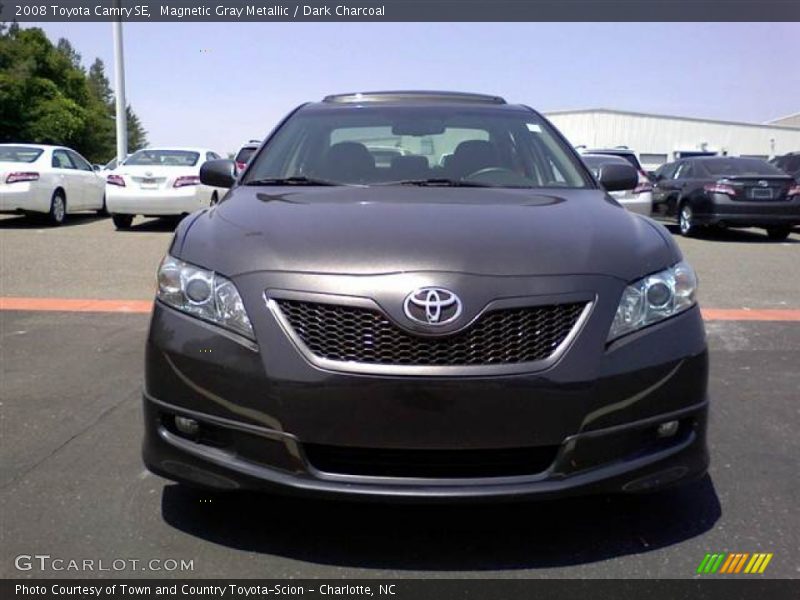 Magnetic Gray Metallic / Dark Charcoal 2008 Toyota Camry SE