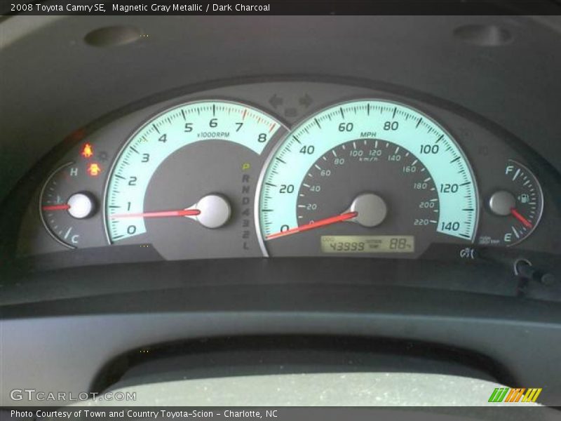 Magnetic Gray Metallic / Dark Charcoal 2008 Toyota Camry SE