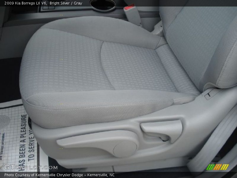 Bright Silver / Gray 2009 Kia Borrego LX V6