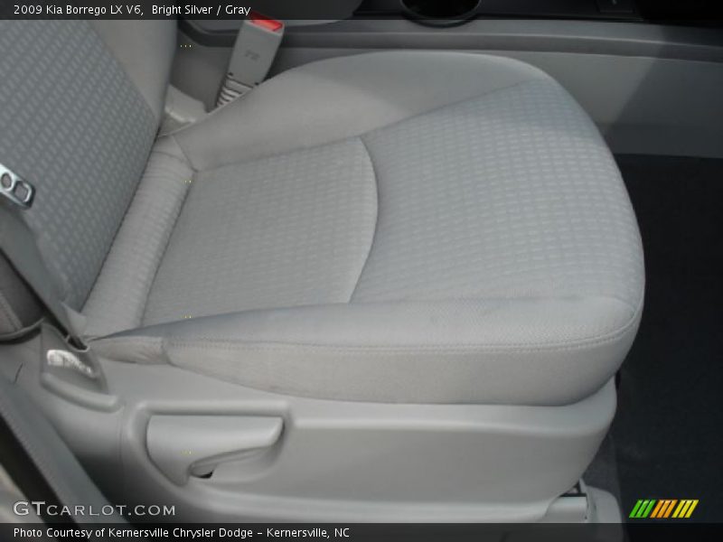 Bright Silver / Gray 2009 Kia Borrego LX V6