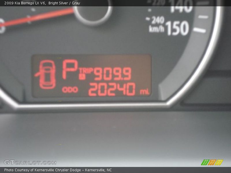 Bright Silver / Gray 2009 Kia Borrego LX V6