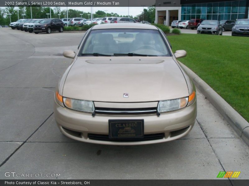 Medium Gold / Medium Tan 2002 Saturn L Series L200 Sedan
