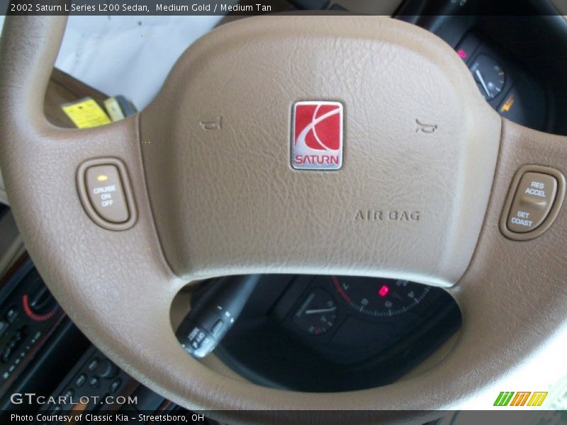 Medium Gold / Medium Tan 2002 Saturn L Series L200 Sedan
