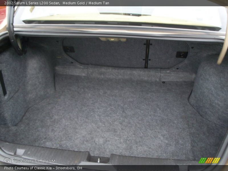 Medium Gold / Medium Tan 2002 Saturn L Series L200 Sedan