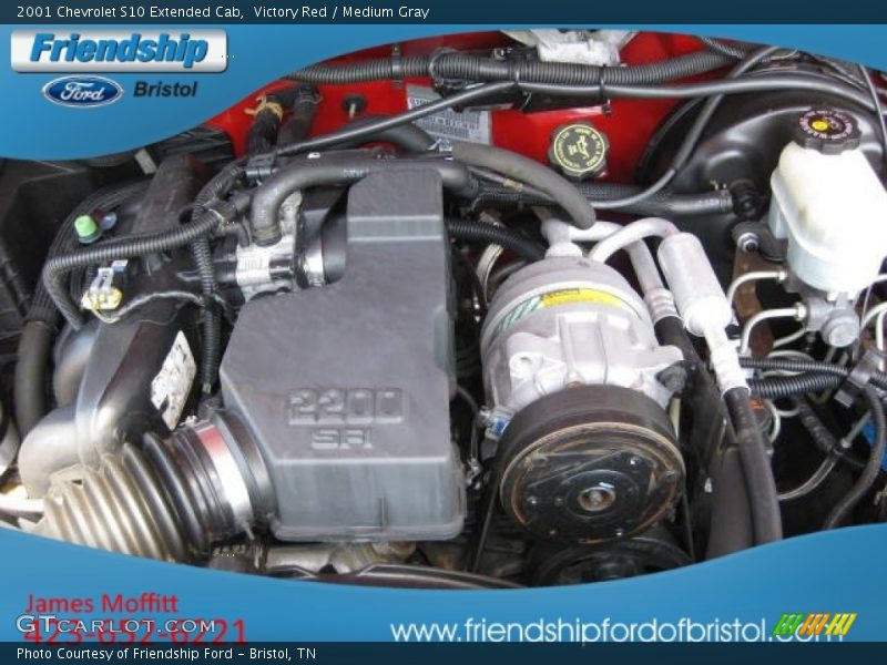 Victory Red / Medium Gray 2001 Chevrolet S10 Extended Cab