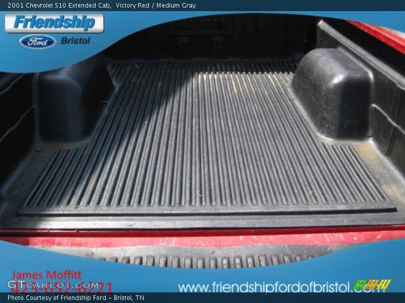 Victory Red / Medium Gray 2001 Chevrolet S10 Extended Cab