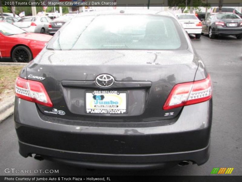 Magnetic Gray Metallic / Dark Charcoal 2010 Toyota Camry SE