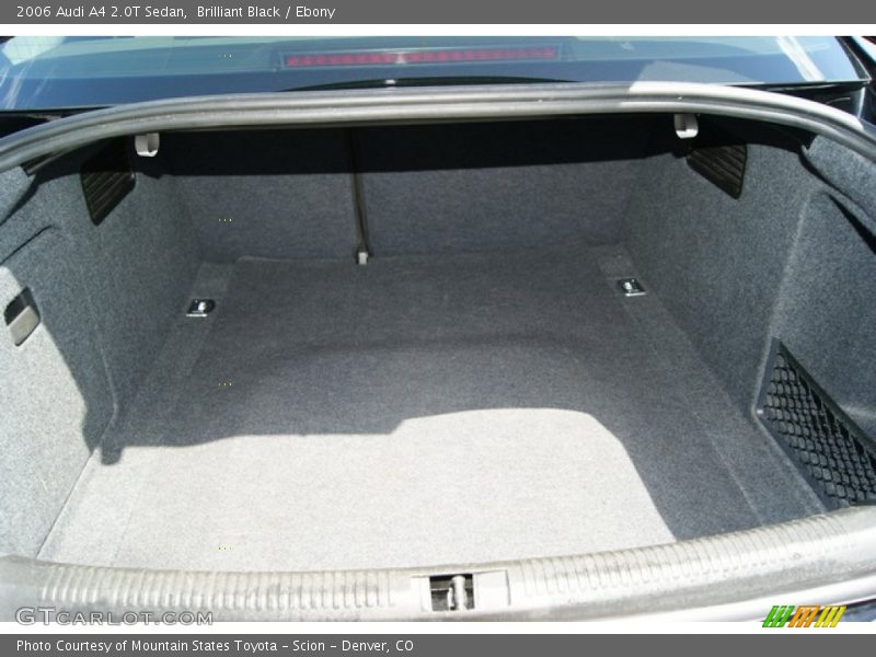 Brilliant Black / Ebony 2006 Audi A4 2.0T Sedan