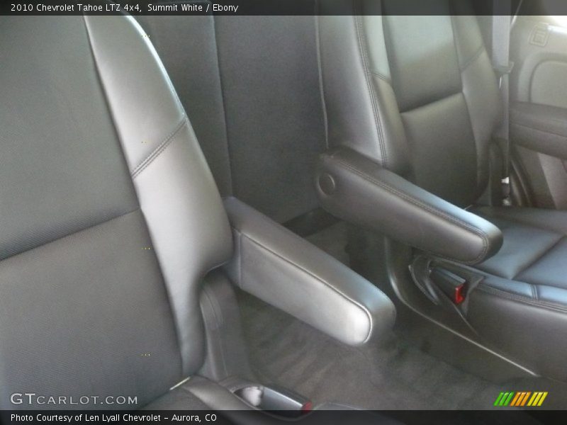 Summit White / Ebony 2010 Chevrolet Tahoe LTZ 4x4