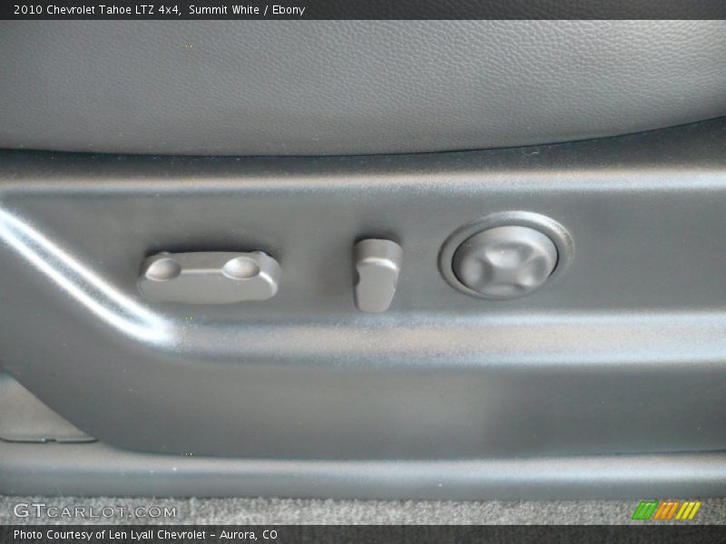 Summit White / Ebony 2010 Chevrolet Tahoe LTZ 4x4
