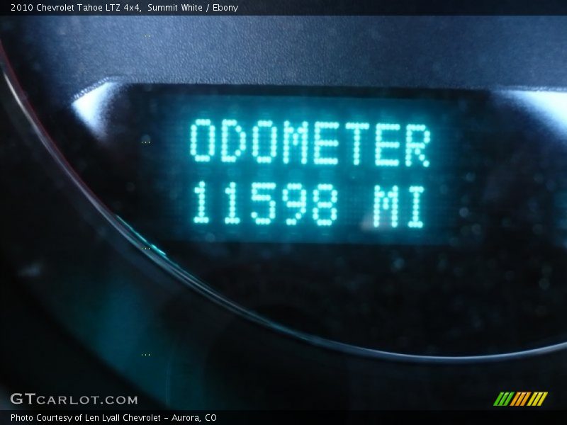 Summit White / Ebony 2010 Chevrolet Tahoe LTZ 4x4