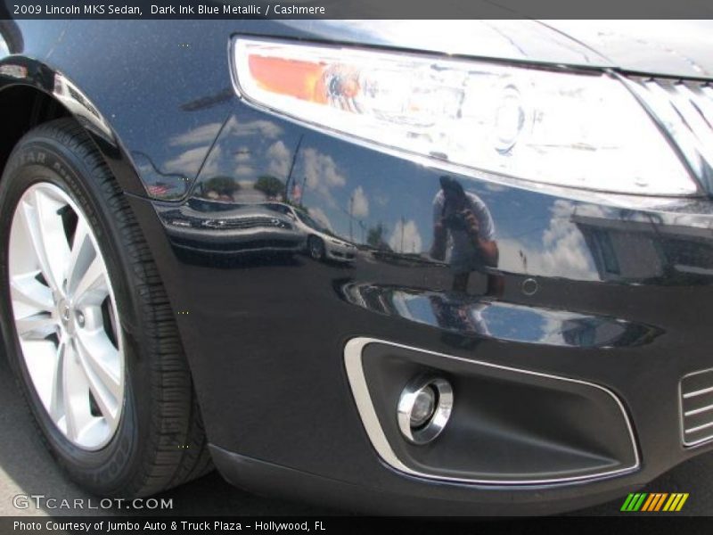 Dark Ink Blue Metallic / Cashmere 2009 Lincoln MKS Sedan