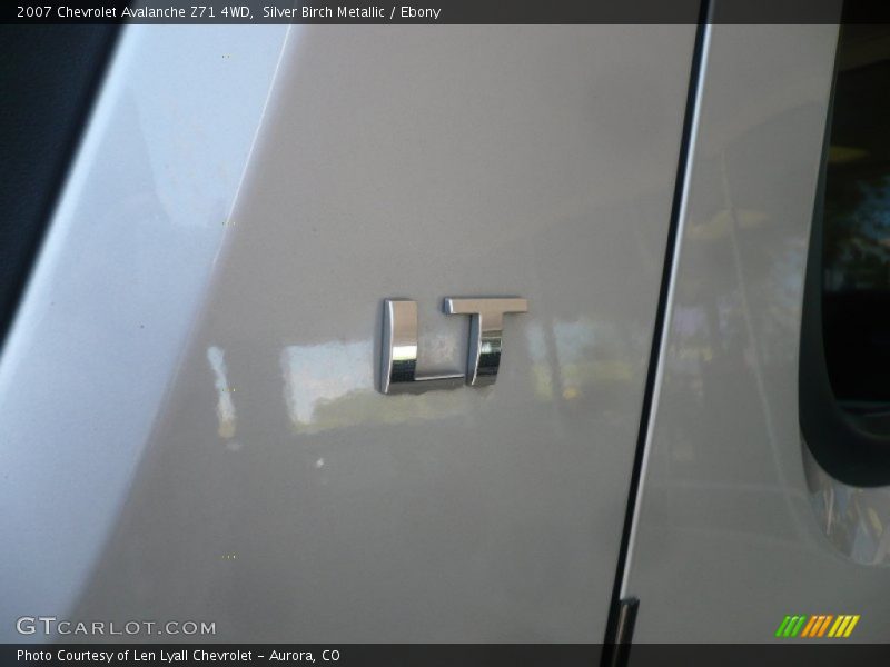 2007 Avalanche Z71 4WD Logo