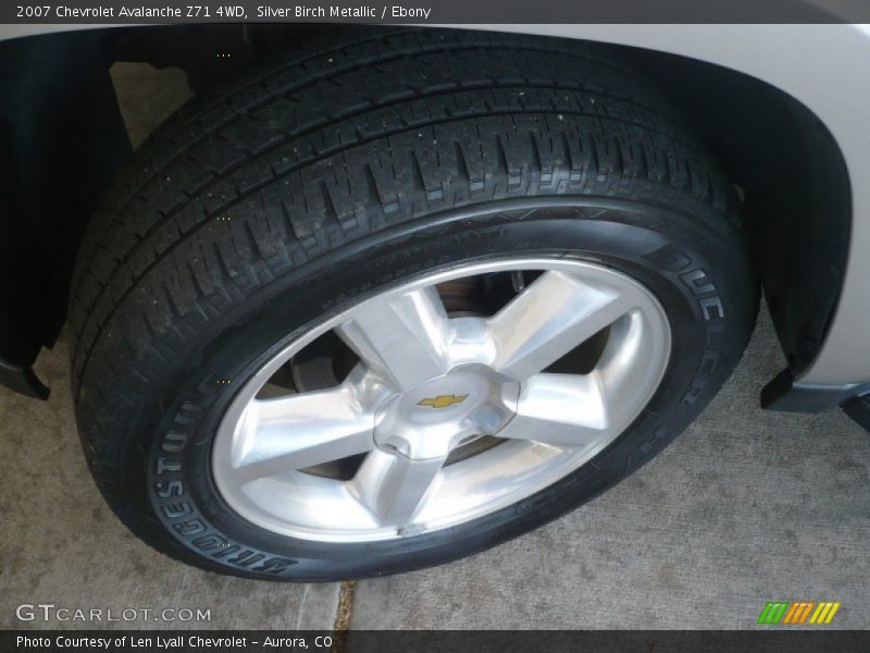 Silver Birch Metallic / Ebony 2007 Chevrolet Avalanche Z71 4WD