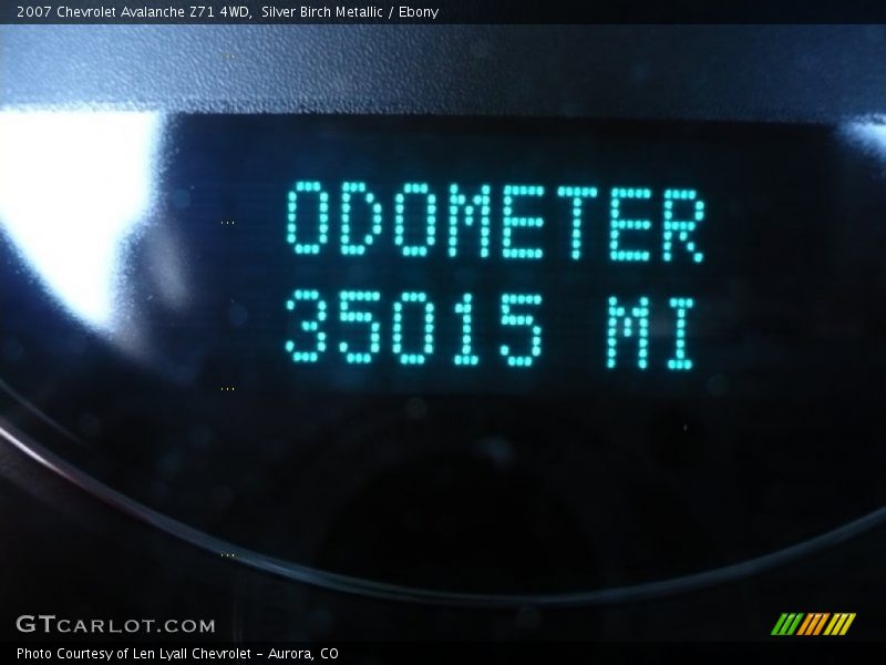 Silver Birch Metallic / Ebony 2007 Chevrolet Avalanche Z71 4WD