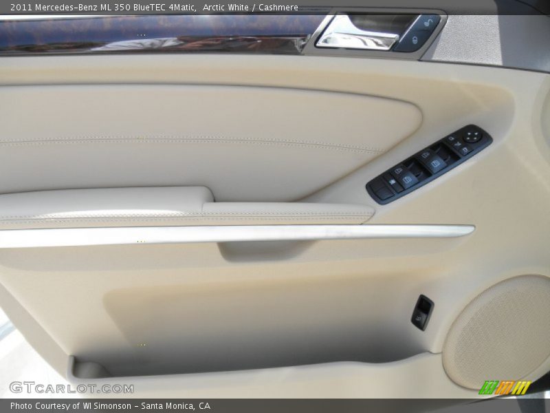 Arctic White / Cashmere 2011 Mercedes-Benz ML 350 BlueTEC 4Matic