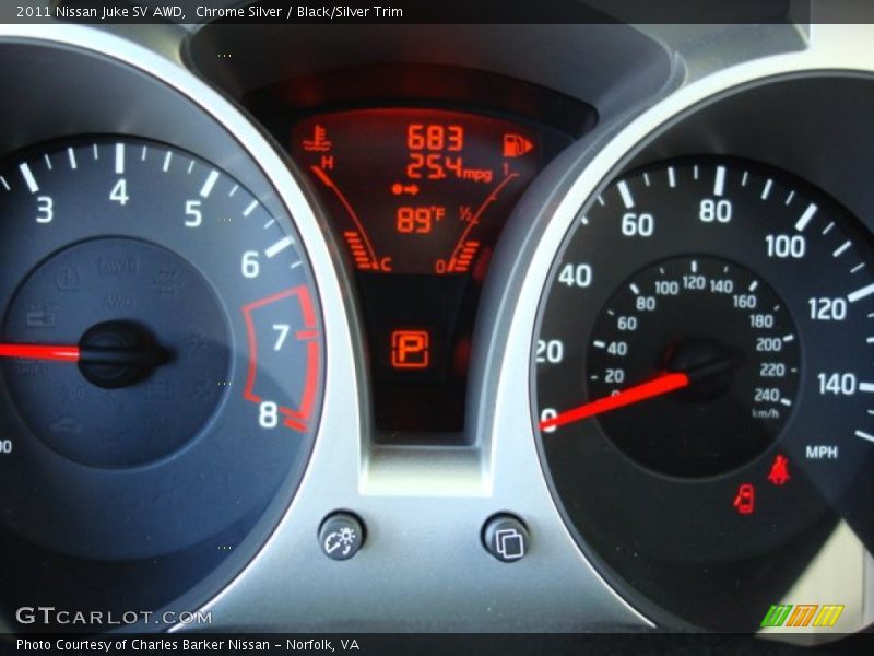 Chrome Silver / Black/Silver Trim 2011 Nissan Juke SV AWD