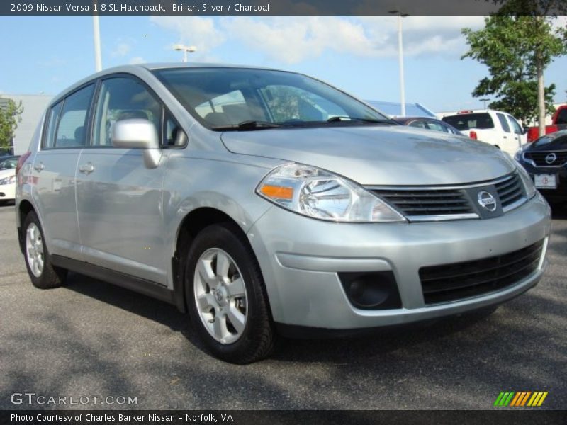 Brillant Silver / Charcoal 2009 Nissan Versa 1.8 SL Hatchback