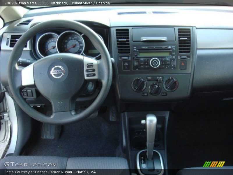 Brillant Silver / Charcoal 2009 Nissan Versa 1.8 SL Hatchback