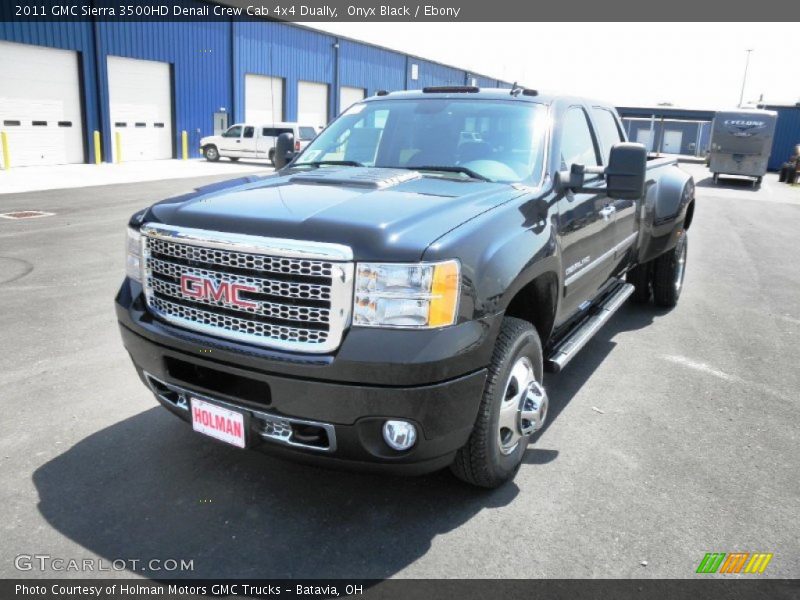 Onyx Black / Ebony 2011 GMC Sierra 3500HD Denali Crew Cab 4x4 Dually