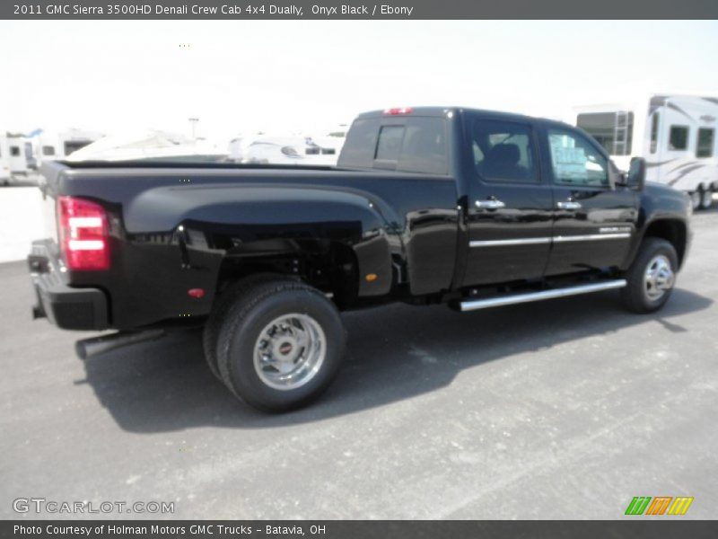 Onyx Black / Ebony 2011 GMC Sierra 3500HD Denali Crew Cab 4x4 Dually