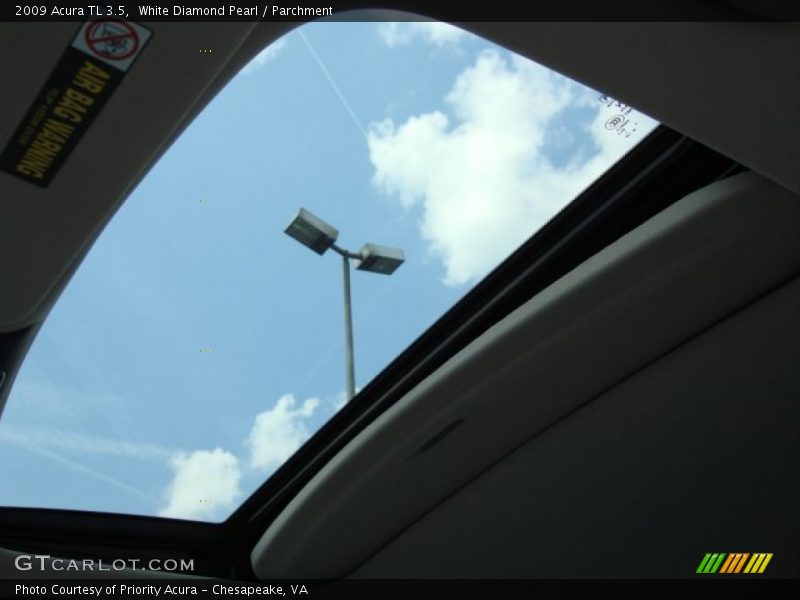 White Diamond Pearl / Parchment 2009 Acura TL 3.5