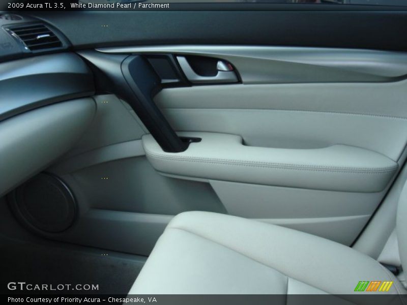 White Diamond Pearl / Parchment 2009 Acura TL 3.5