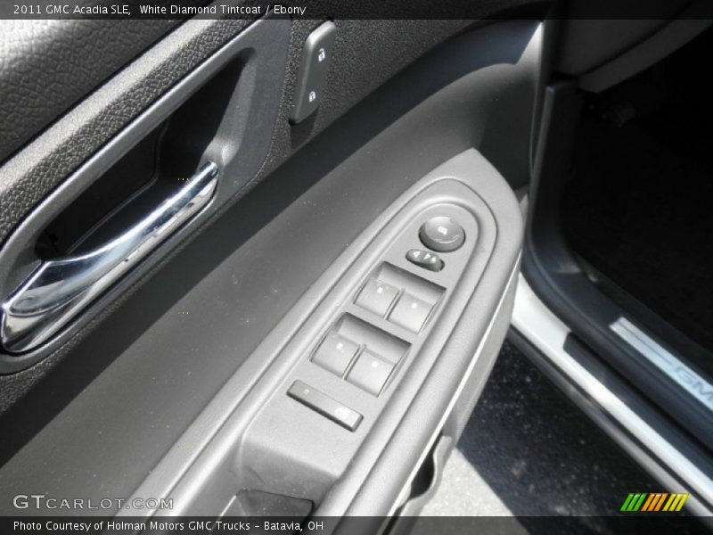 White Diamond Tintcoat / Ebony 2011 GMC Acadia SLE