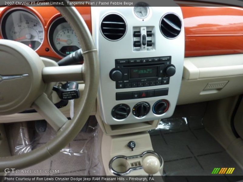 Controls of 2007 PT Cruiser Limited