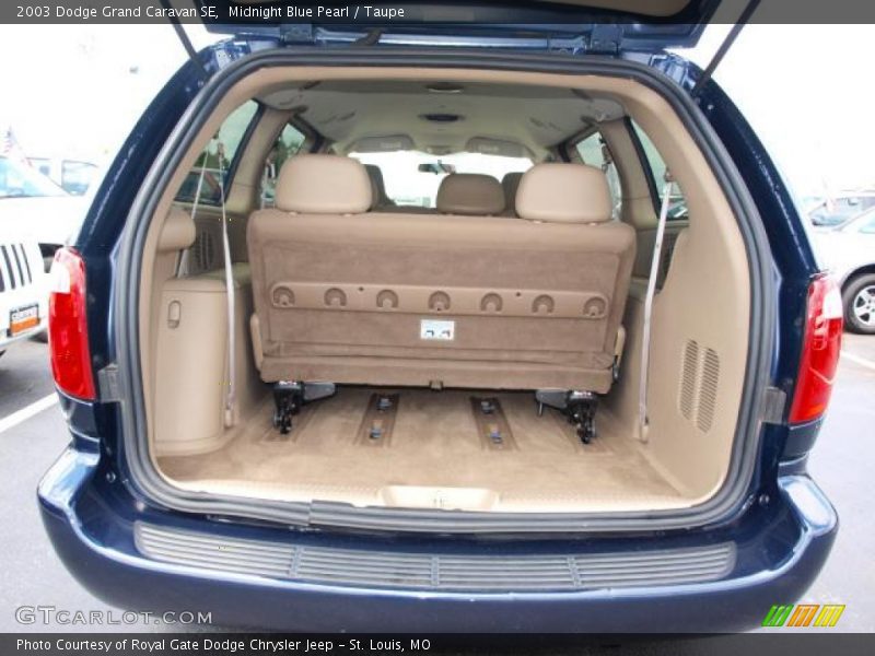 Midnight Blue Pearl / Taupe 2003 Dodge Grand Caravan SE