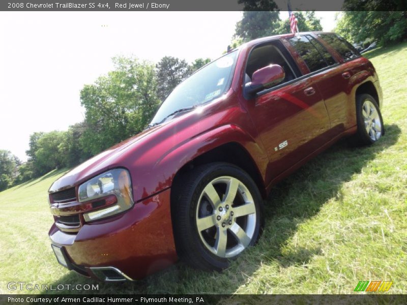 Front 3/4 View of 2008 TrailBlazer SS 4x4