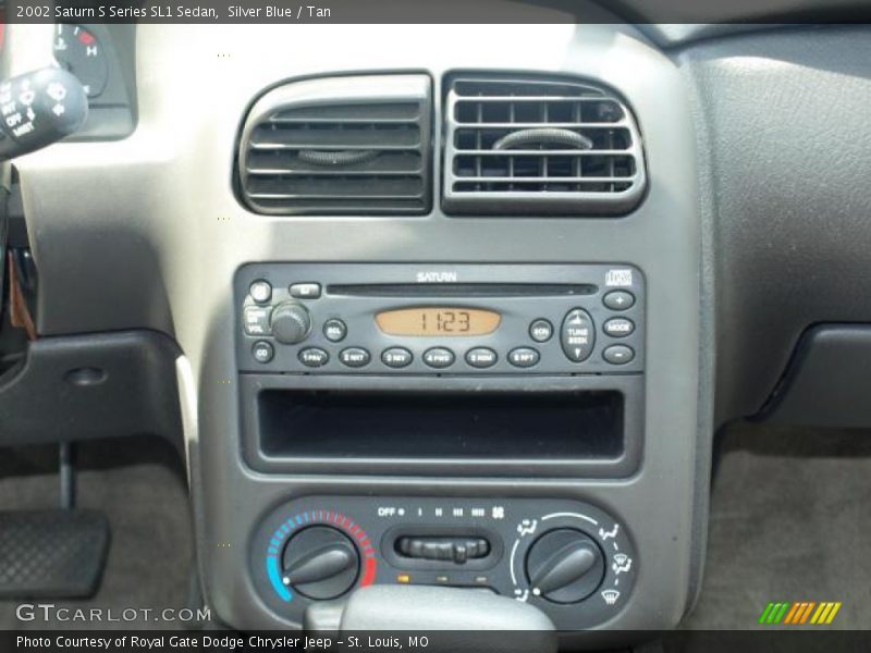 Silver Blue / Tan 2002 Saturn S Series SL1 Sedan