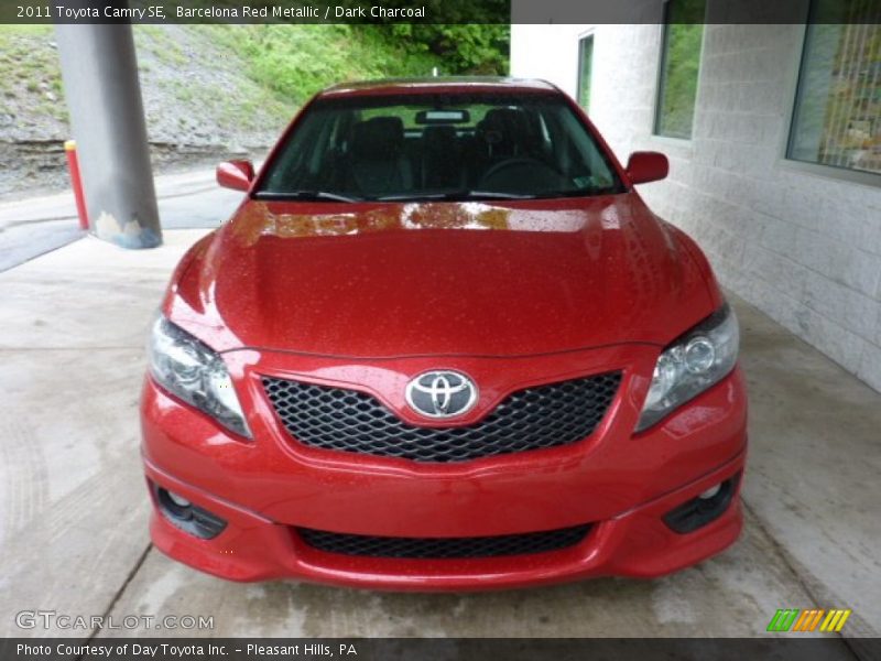 Barcelona Red Metallic / Dark Charcoal 2011 Toyota Camry SE
