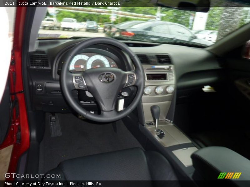 Barcelona Red Metallic / Dark Charcoal 2011 Toyota Camry SE