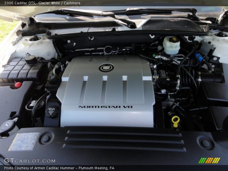 Glacier White / Cashmere 2006 Cadillac DTS