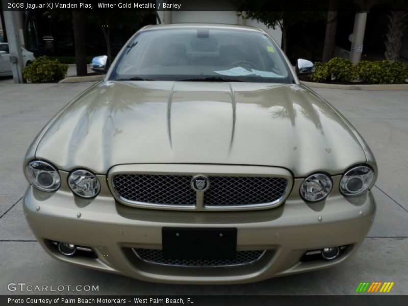 Winter Gold Metallic / Barley 2008 Jaguar XJ Vanden Plas