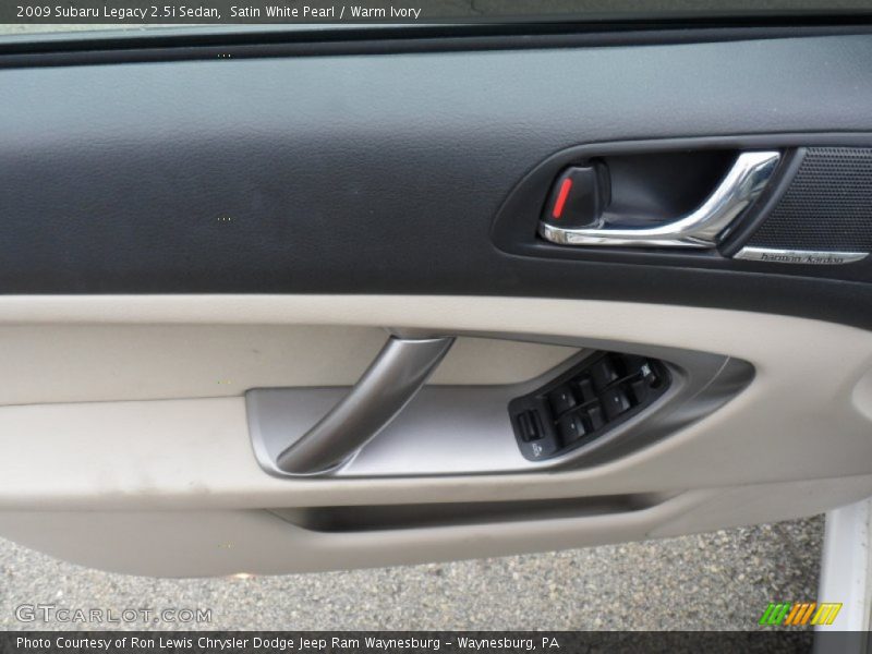 Satin White Pearl / Warm Ivory 2009 Subaru Legacy 2.5i Sedan