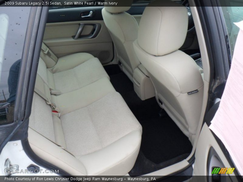 Satin White Pearl / Warm Ivory 2009 Subaru Legacy 2.5i Sedan