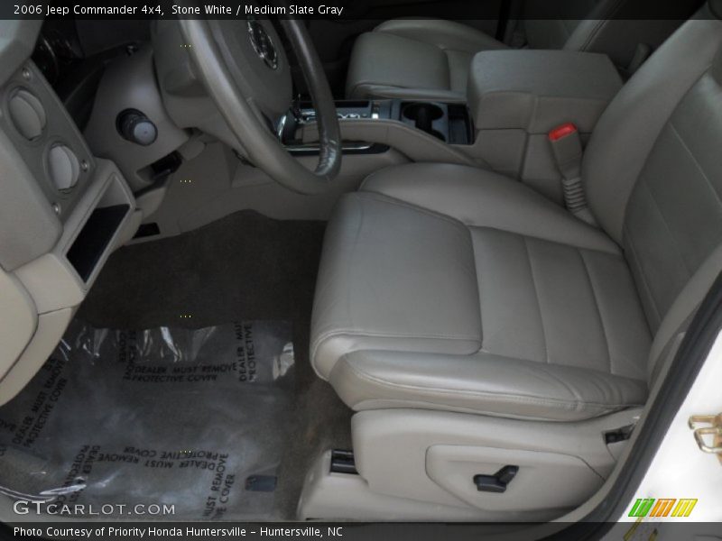Stone White / Medium Slate Gray 2006 Jeep Commander 4x4