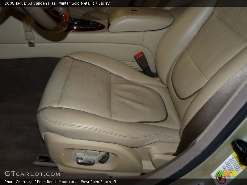 Winter Gold Metallic / Barley 2008 Jaguar XJ Vanden Plas
