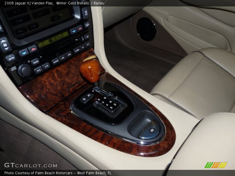 Winter Gold Metallic / Barley 2008 Jaguar XJ Vanden Plas