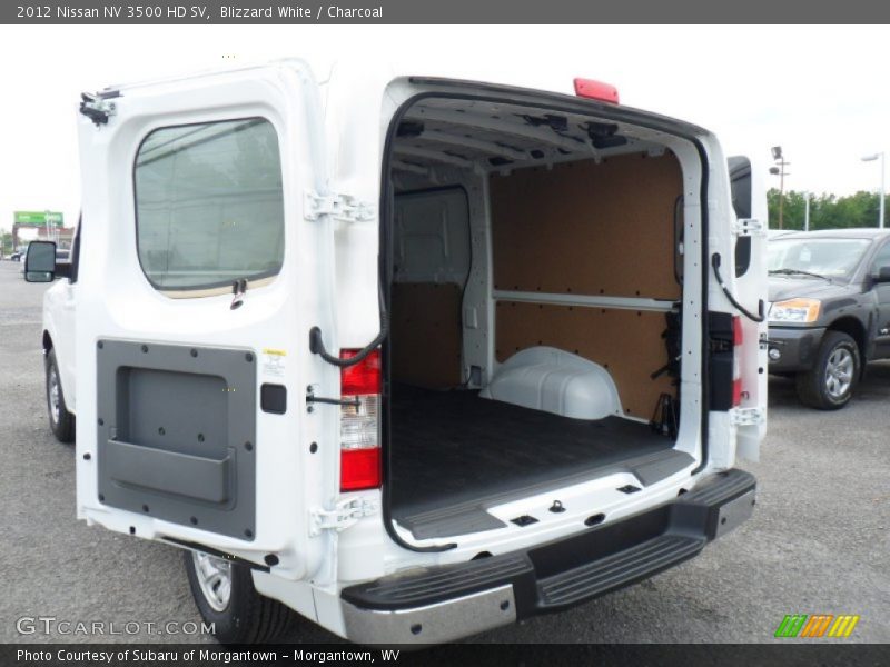 Blizzard White / Charcoal 2012 Nissan NV 3500 HD SV