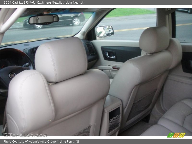 Cashmere Metallic / Light Neutral 2004 Cadillac SRX V6