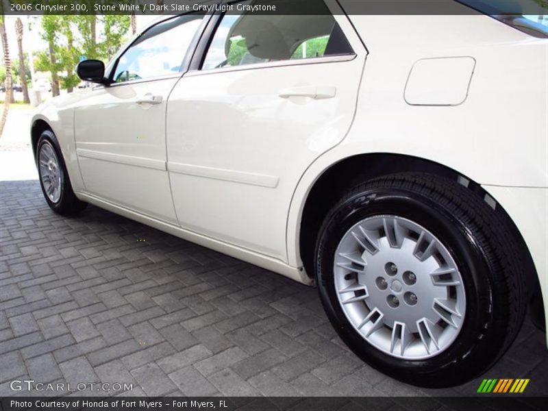Stone White / Dark Slate Gray/Light Graystone 2006 Chrysler 300