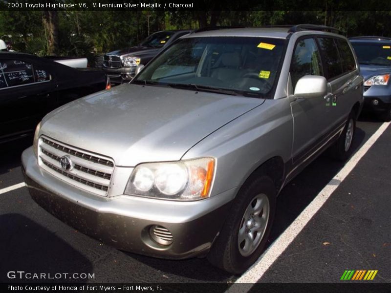 Millennium Silver Metallic / Charcoal 2001 Toyota Highlander V6