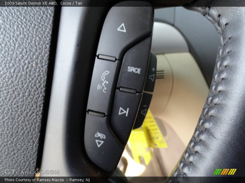 Cocoa / Tan 2009 Saturn Outlook XE AWD