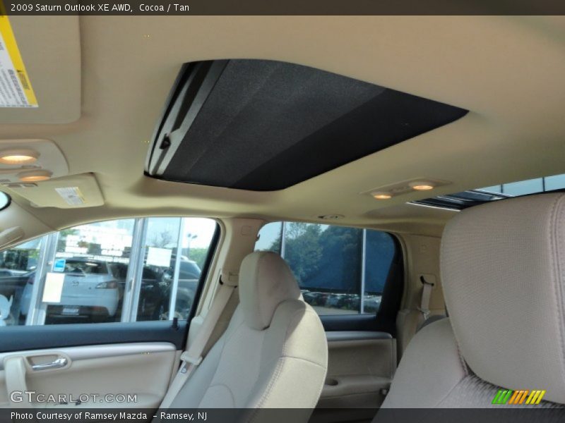 Cocoa / Tan 2009 Saturn Outlook XE AWD