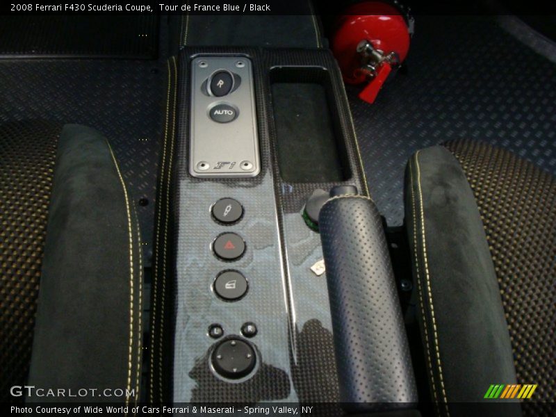 Controls of 2008 F430 Scuderia Coupe