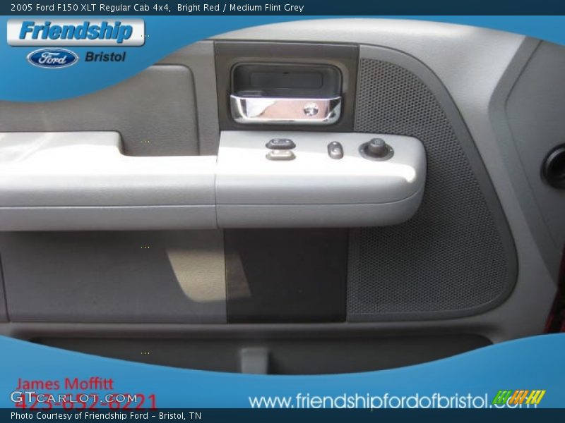 Bright Red / Medium Flint Grey 2005 Ford F150 XLT Regular Cab 4x4