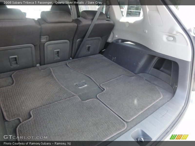  2008 Tribeca 5 Passenger Trunk